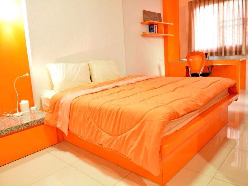 Oyo 460 Int Place Бангкок Экстерьер фото