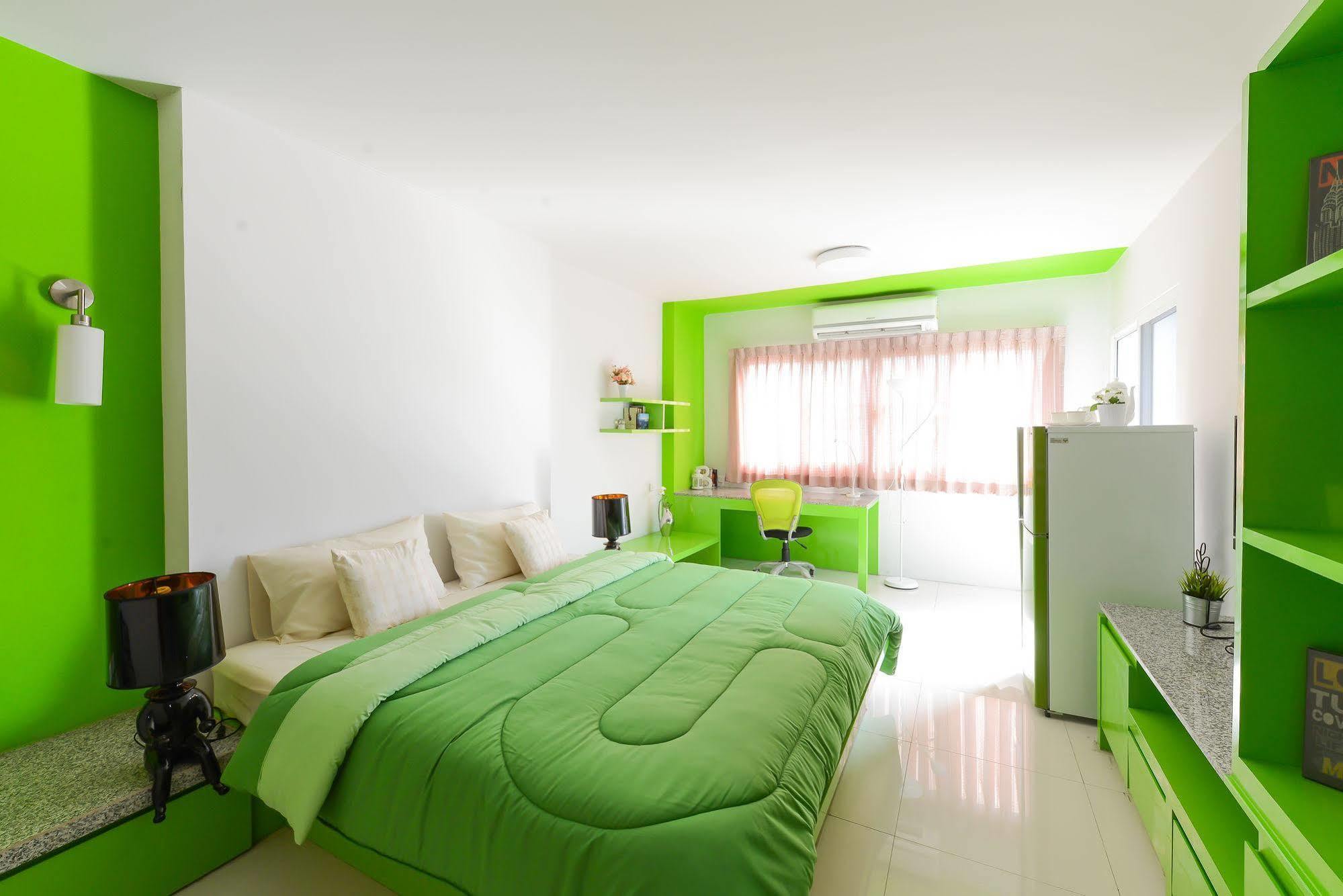 Oyo 460 Int Place Бангкок Экстерьер фото