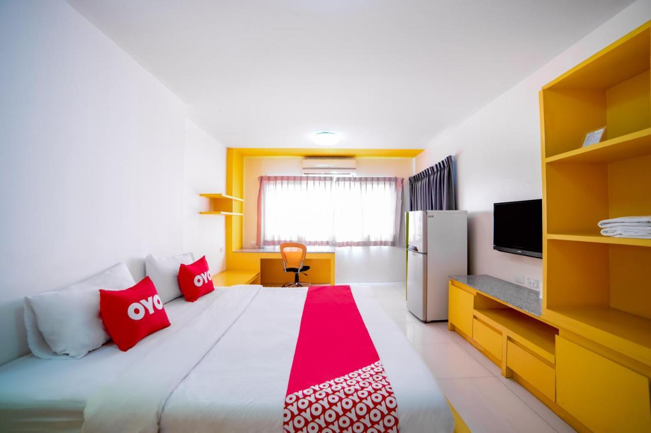 Oyo 460 Int Place Бангкок Экстерьер фото